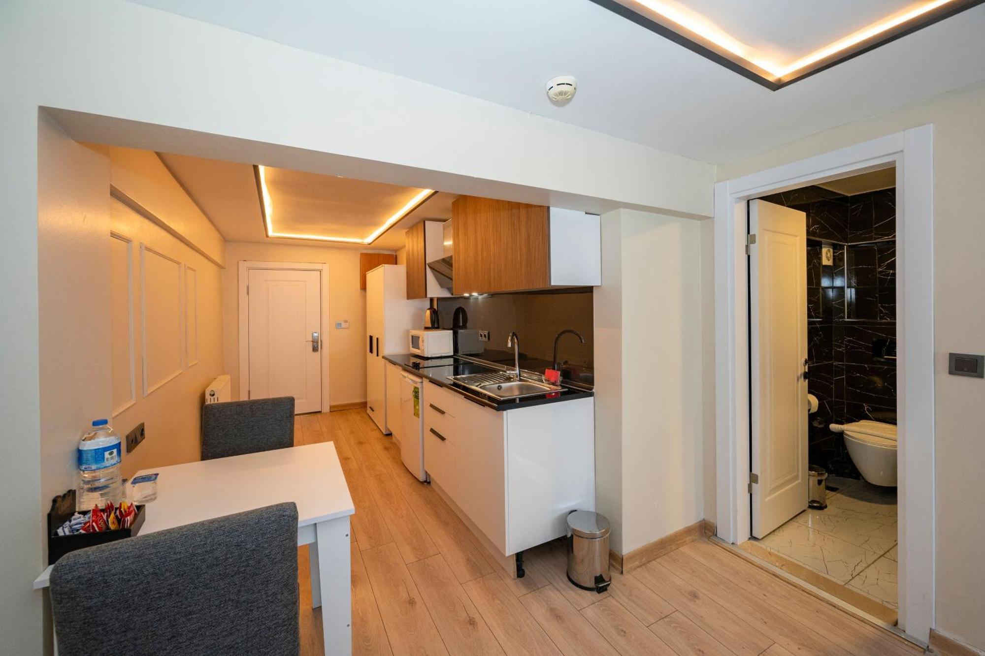 Aiza Suites Стамбул Экстерьер фото